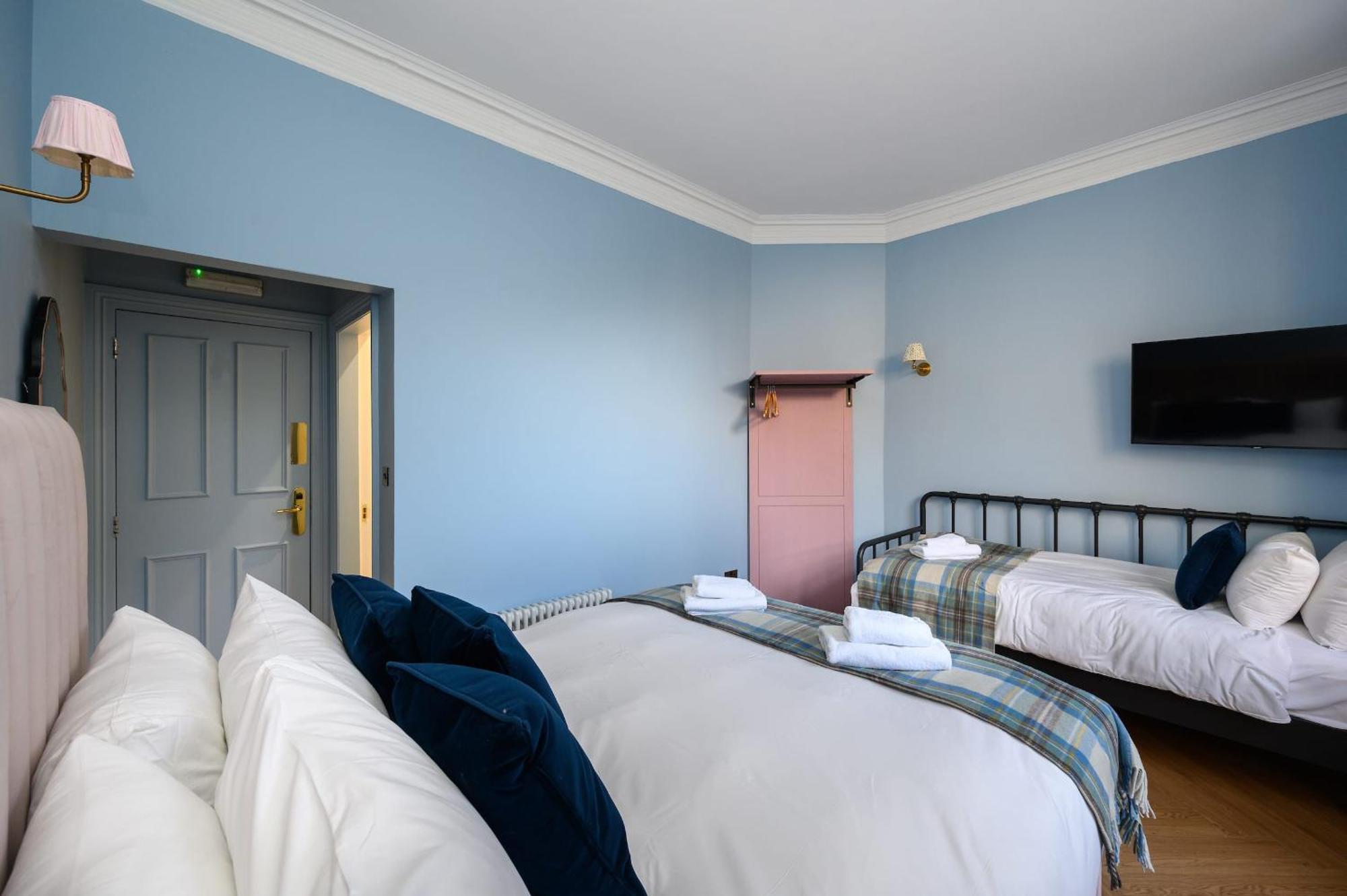 Queen Charlotte Guesthouse EDI Exteriér fotografie