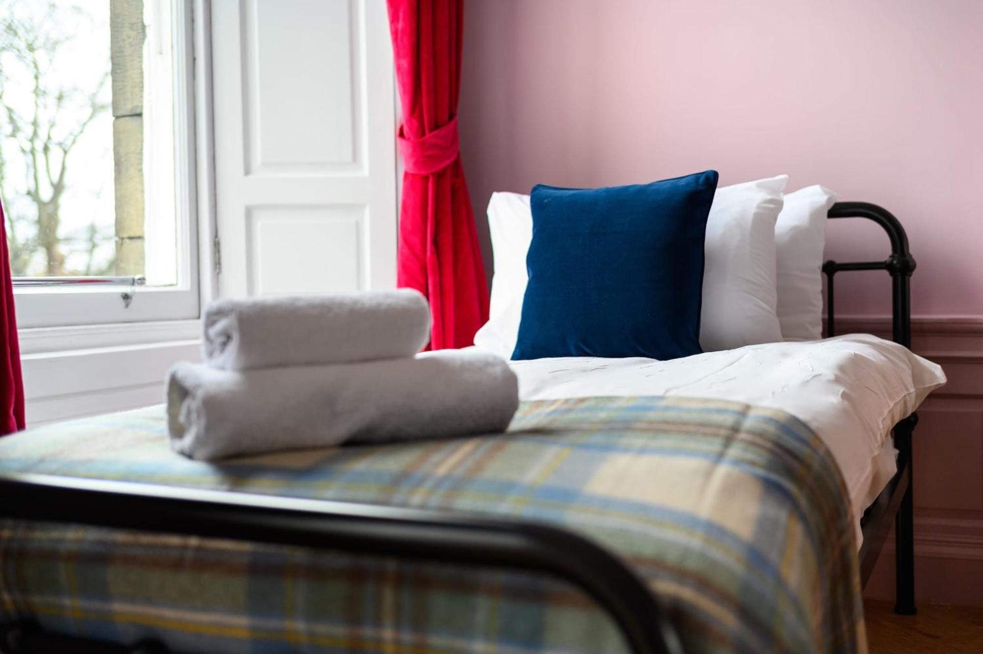 Queen Charlotte Guesthouse EDI Exteriér fotografie